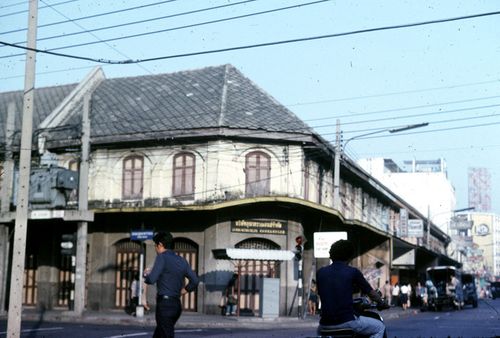 �Ҥ�þҳԪ�� ��ҹ����سҡ�ó &nbsp; (-)