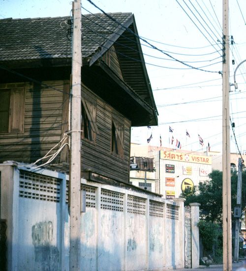 [����ժ���] &nbsp; (-)