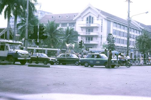 ��� &nbsp; (-)