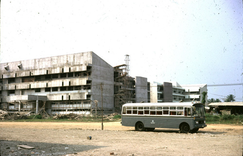 [����ժ���] &nbsp; (-)