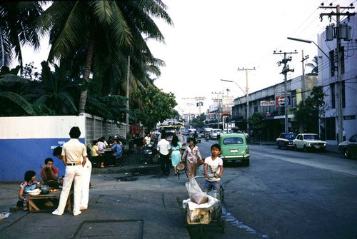 �ҧ���㹡�ا෾� &nbsp; (-)