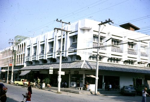 �Ҥ�þҳԪ�� �֡�� &nbsp; (-)