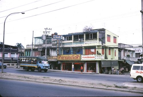 �Ҥ�þҳԪ�� �֡�� &nbsp; (-)