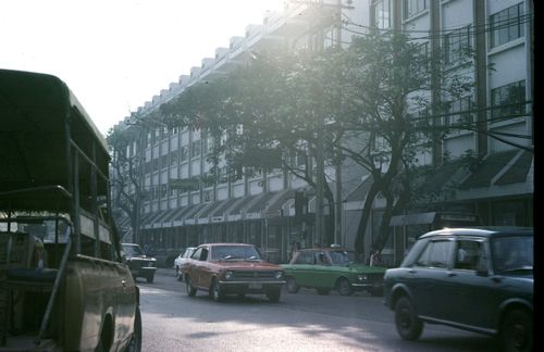 �Ҥ�þҳԪ�� �֡�� &nbsp; (-)