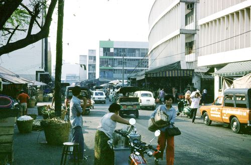 ��Ҵ �Һ��� ἧ��� &nbsp; (-)