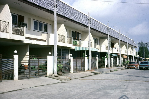 �����ҹ�Ѵ����͡�� : �����ҹ����ҡ���� �.��þѹ�� &nbsp; (-)