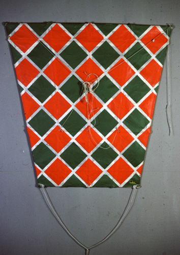 ���ǭ���� &nbsp; (Japanese kite)