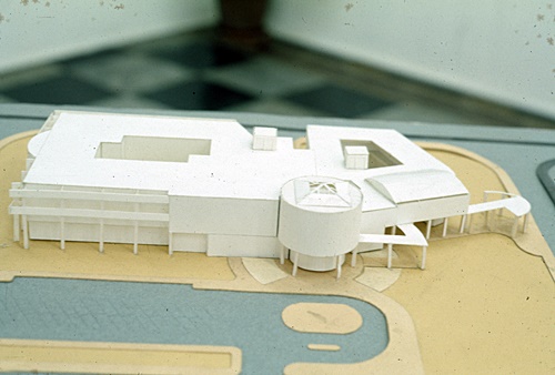 �Է��ȡ��ʶһѵ���â� &nbsp; (-)