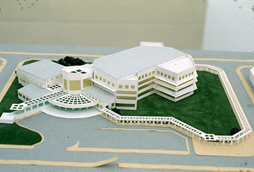 �Է��ȡ��ʶһѵ���â� &nbsp; (-)