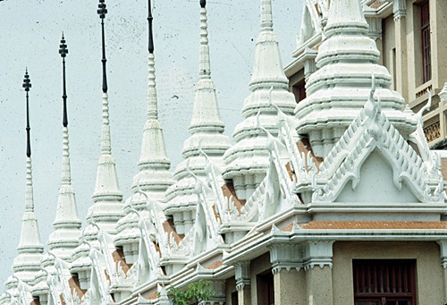 �Ѵ�Ҫ�Ѵ��������������к���ǳ͹���������кҷ���稾�й���������������� &nbsp; (-)