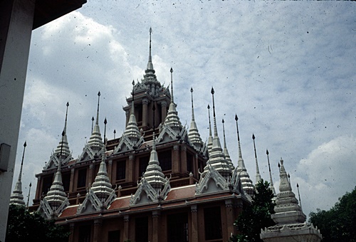 �Ѵ�Ҫ�Ѵ��������������к���ǳ͹���������кҷ���稾�й���������������� &nbsp; (-)