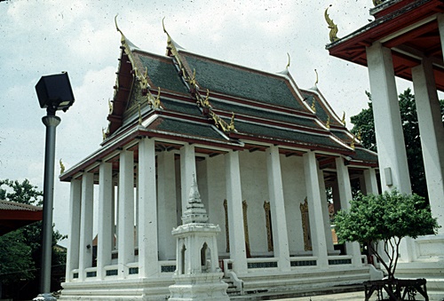 �Ѵ�Ҫ�Ѵ��������������к���ǳ͹���������кҷ���稾�й���������������� &nbsp; (-)