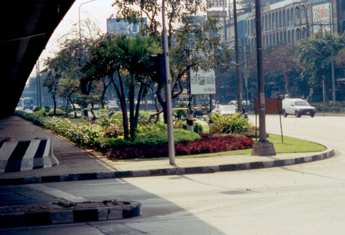 ��С�ҧ���