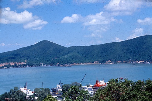 ���Է�ȹ�ѧ��Ѵʧ��� &nbsp; (-)