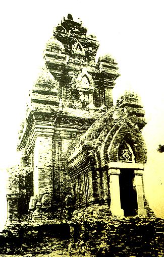 สงวนลิขสิทธิ์โดย</strong> ห้องสมุด ศ.ม.จ.สุภัทรดิศ ดิศกุล