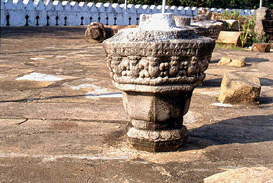 สงวนลิขสิทธิ์โดย</strong> ห้องสมุด ศ.ม.จ.สุภัทรดิศ ดิศกุล