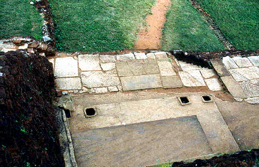 สงวนลิขสิทธิ์โดย</strong> ห้องสมุด ศ.ม.จ.สุภัทรดิศ ดิศกุล