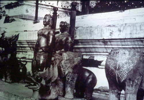 สงวนลิขสิทธิ์โดย</strong> ห้องสมุด ศ.ม.จ.สุภัทรดิศ ดิศกุล