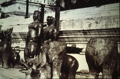 สงวนลิขสิทธิ์โดย</strong> ห้องสมุด ศ.ม.จ.สุภัทรดิศ ดิศกุล