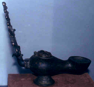 สงวนลิขสิทธิ์โดย</strong> ห้องสมุด ศ.ม.จ.สุภัทรดิศ ดิศกุล