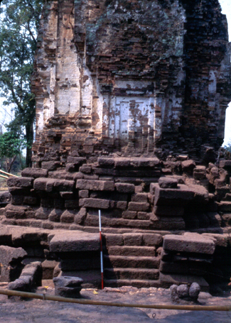 สงวนลิขสิทธิ์โดย</strong> ห้องสมุด ศ.ม.จ.สุภัทรดิศ ดิศกุล