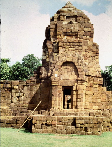 สงวนลิขสิทธิ์โดย</strong> ห้องสมุด ศ.ม.จ.สุภัทรดิศ ดิศกุล