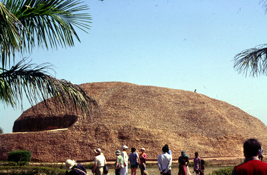 สงวนลิขสิทธิ์โดย</strong> ห้องสมุด ศ.ม.จ.สุภัทรดิศ ดิศกุล