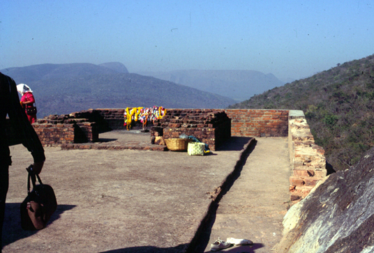 สงวนลิขสิทธิ์โดย</strong> ห้องสมุด ศ.ม.จ.สุภัทรดิศ ดิศกุล