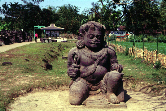 สงวนลิขสิทธิ์โดย</strong> ห้องสมุด ศ.ม.จ.สุภัทรดิศ ดิศกุล