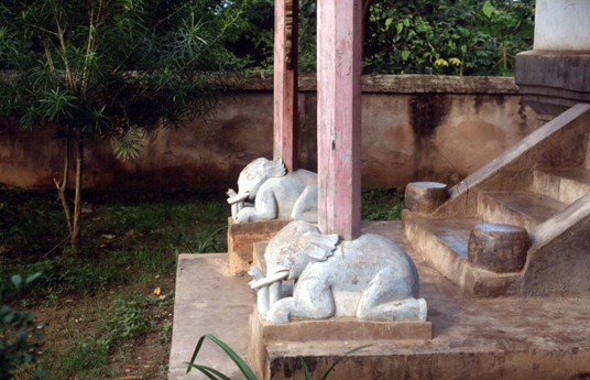 สงวนลิขสิทธิ์โดย</strong> ห้องสมุด ศ.ม.จ.สุภัทรดิศ ดิศกุล