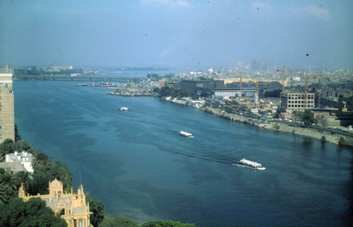 สงวนลิขสิทธิ์โดย</strong> ห้องสมุด ศ.ม.จ.สุภัทรดิศ ดิศกุล