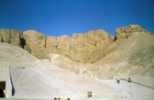 สงวนลิขสิทธิ์โดย</strong> ห้องสมุด ศ.ม.จ.สุภัทรดิศ ดิศกุล