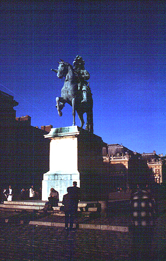 สงวนลิขสิทธิ์โดย</strong> ห้องสมุด ศ.ม.จ.สุภัทรดิศ ดิศกุล