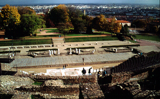 สงวนลิขสิทธิ์โดย</strong> ห้องสมุด ศ.ม.จ.สุภัทรดิศ ดิศกุล