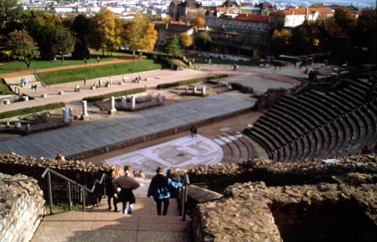 สงวนลิขสิทธิ์โดย</strong> ห้องสมุด ศ.ม.จ.สุภัทรดิศ ดิศกุล