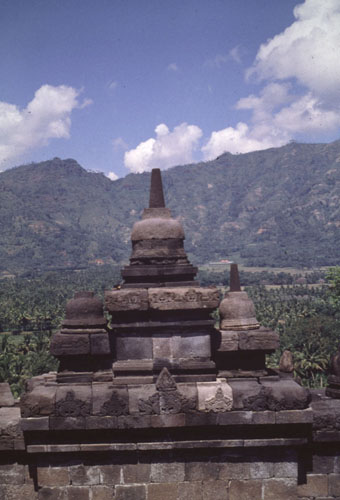 สงวนลิขสิทธิ์โดย</strong> ห้องสมุด ศ.ม.จ.สุภัทรดิศ ดิศกุล