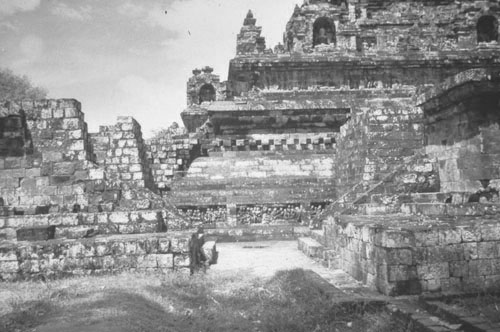 สงวนลิขสิทธิ์โดย</strong> ห้องสมุด ศ.ม.จ.สุภัทรดิศ ดิศกุล