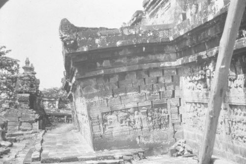 สงวนลิขสิทธิ์โดย</strong> ห้องสมุด ศ.ม.จ.สุภัทรดิศ ดิศกุล