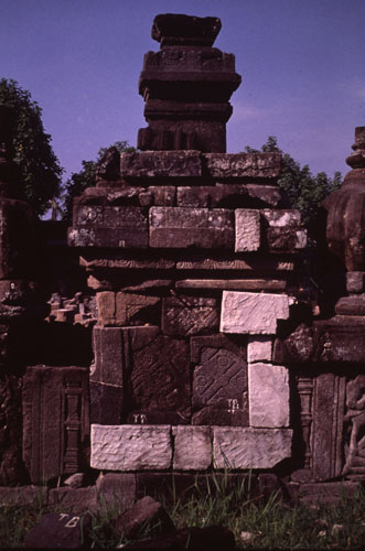 สงวนลิขสิทธิ์โดย</strong> ห้องสมุด ศ.ม.จ.สุภัทรดิศ ดิศกุล