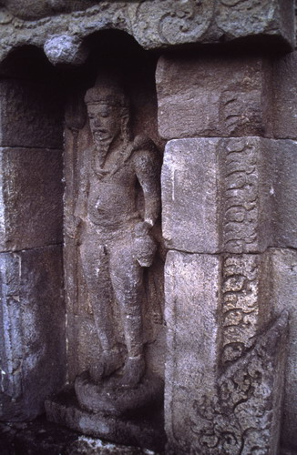 สงวนลิขสิทธิ์โดย</strong> ห้องสมุด ศ.ม.จ.สุภัทรดิศ ดิศกุล