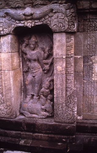 สงวนลิขสิทธิ์โดย</strong> ห้องสมุด ศ.ม.จ.สุภัทรดิศ ดิศกุล