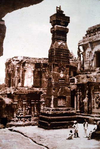 สงวนลิขสิทธิ์โดย</strong> ห้องสมุด ศ.ม.จ.สุภัทรดิศ ดิศกุล