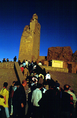 สงวนลิขสิทธิ์โดย</strong> ห้องสมุด ศ.ม.จ.สุภัทรดิศ ดิศกุล