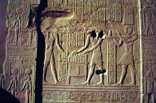 สงวนลิขสิทธิ์โดย</strong> ห้องสมุด ศ.ม.จ.สุภัทรดิศ ดิศกุล