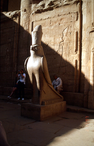 สงวนลิขสิทธิ์โดย</strong> ห้องสมุด ศ.ม.จ.สุภัทรดิศ ดิศกุล