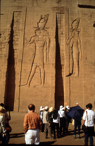 สงวนลิขสิทธิ์โดย</strong> ห้องสมุด ศ.ม.จ.สุภัทรดิศ ดิศกุล