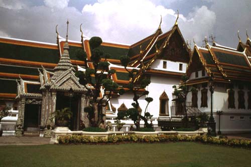 สงวนลิขสิทธิ์โดย</strong> ห้องสมุด ศ.ม.จ.สุภัทรดิศ ดิศกุล